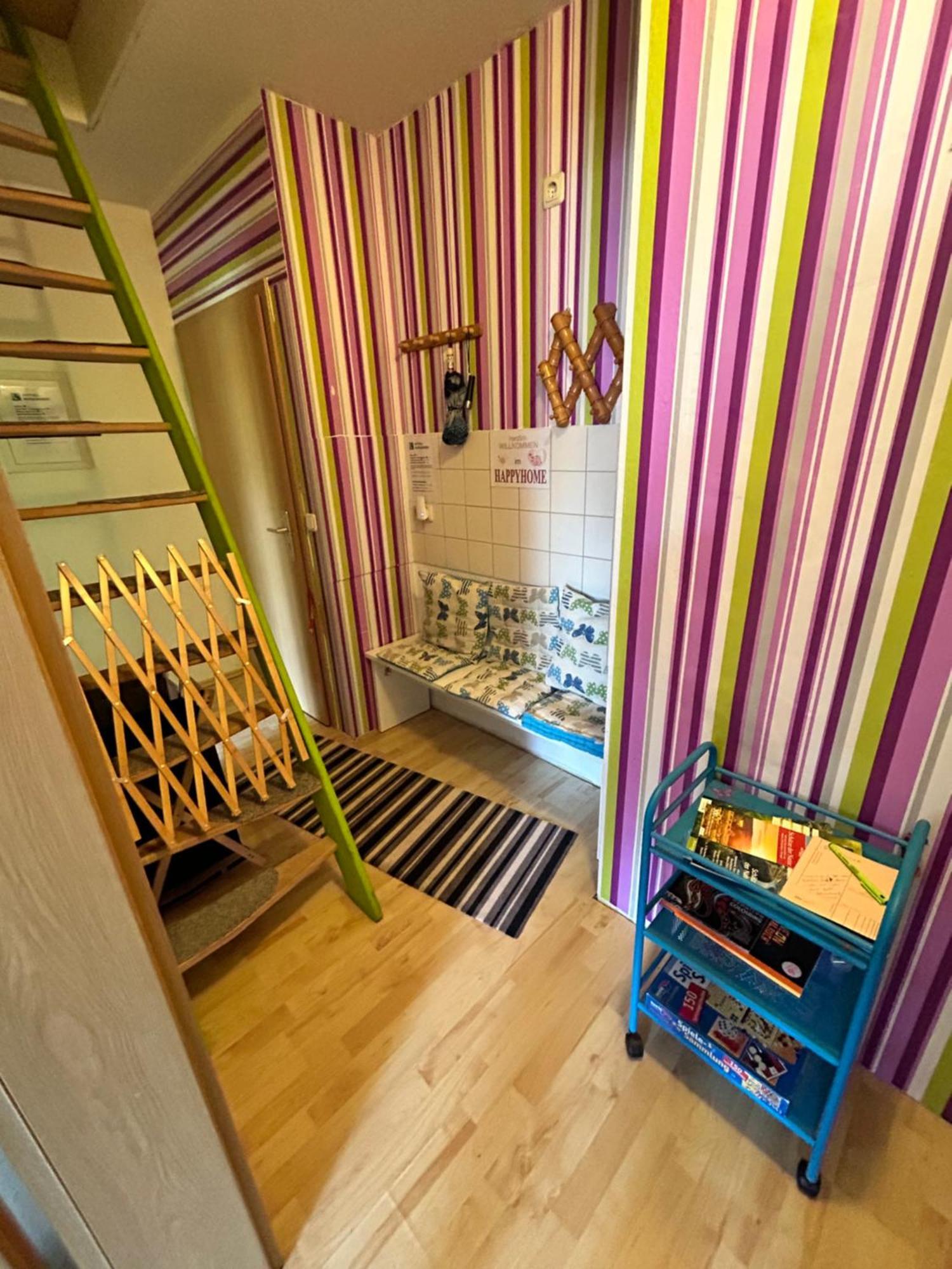 Ferienwohnung Happyhome Bahnhofnah Gemuetlich Familiaer Arnstadt Esterno foto